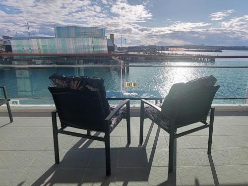 Auckland Central Business District Apartment | Water Front View - Princes Wharf apartment with fabulous views