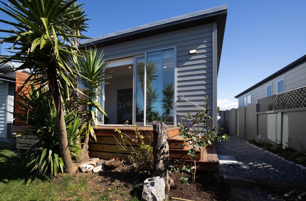 Westport House | Waterfront Retreat - Westport Self-Contained Unit