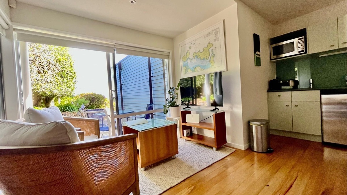 Oneroa Apartment | Watermark Studio Apartments
