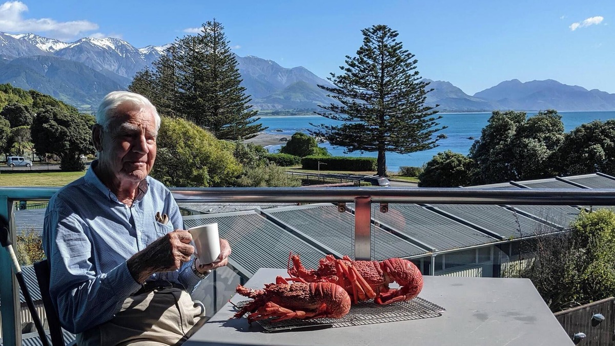 Kaikoura House | Waves Apartment 12 | KK78012