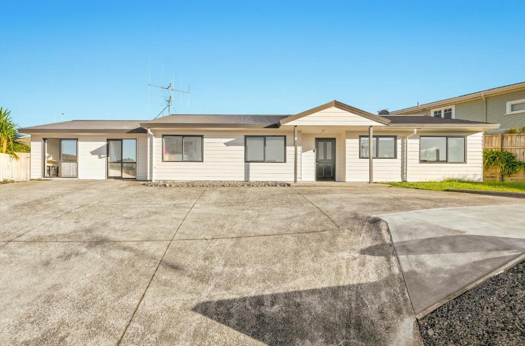 Welcome Bay House | Welcome Bay Stay