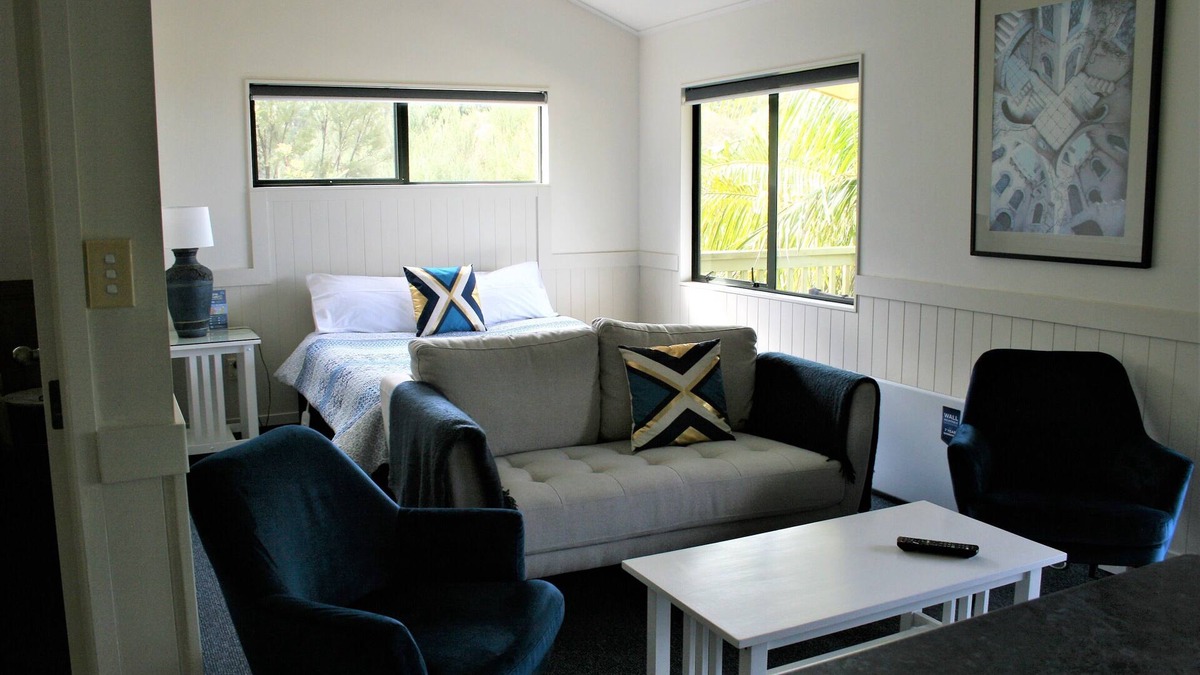 Merita Hotel | Whatuwhiwhi TOP 10 Holiday Park
