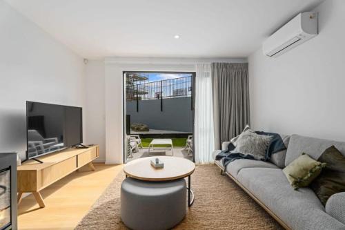Albert Town Apartment | Wilbro