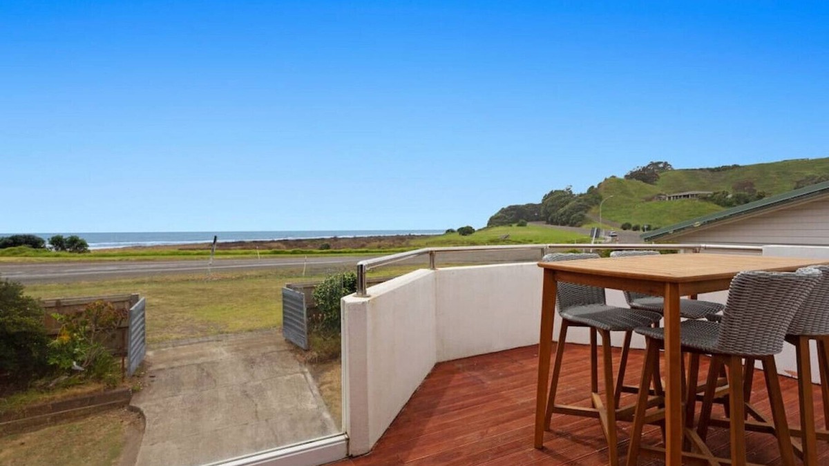Waiotahi House | Wonderful Waiotahe Beach