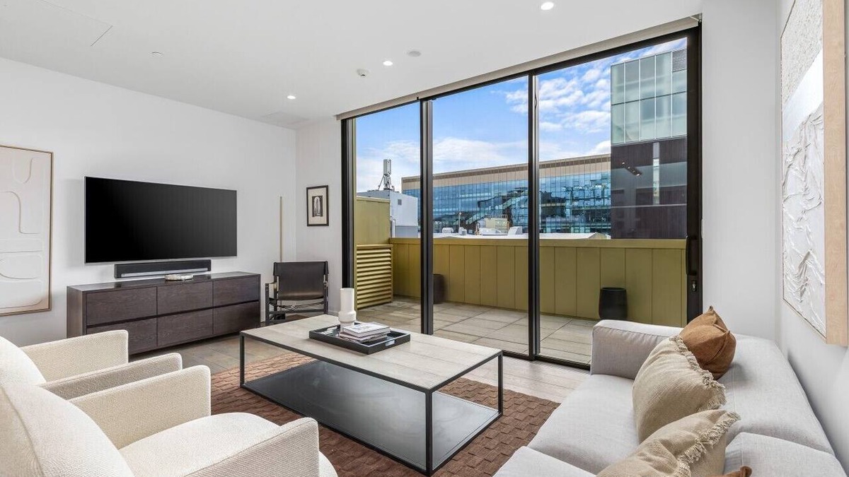 Auckland Central Business District House | Wynyard Residence 3-Level Townhouse