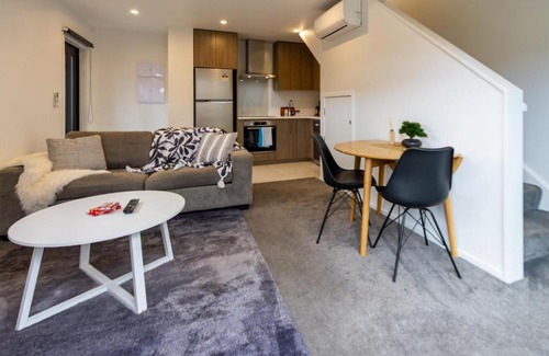 Christchurch City Centre Apartment | 1 Bedroom Central City Escape
