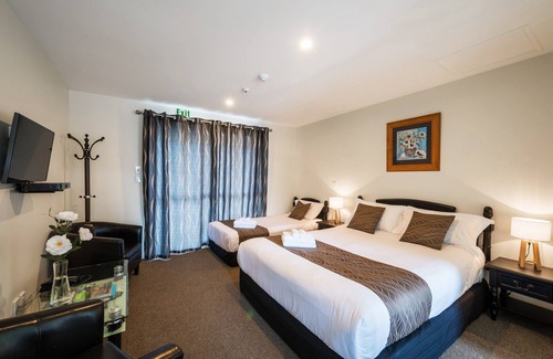 Riccarton Hotel | 123 Motel