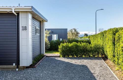 Martinborough House | 18 on Burgundy