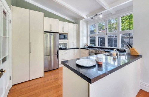 Ponsonby Apartment | 22 Norfolk Street, Ponsonby