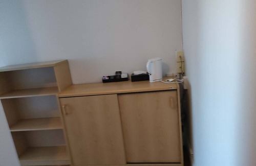 Auckland Apartment | 5 Beds including 1 Double Bed, 2 single Beds, 2 Double Sofa Beds, Suite 4