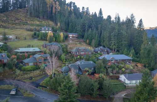 Hanmer Springs House | 6 Oregon Heights
