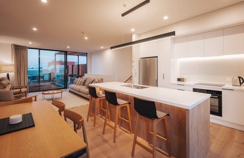 Nelson Apartment | 95 Hardy Street Apartment 1