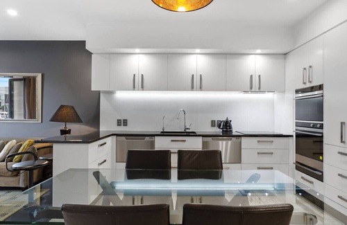 Auckland Central Business District Apartment | A Viaduct Institution 2 Bed 2 Bath at Latitude 37