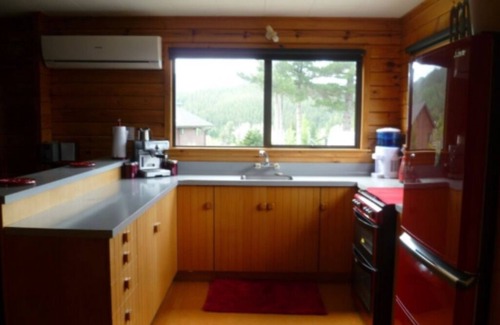 Hanmer Springs House | Acheron Chalet - Family and Pet Friendly