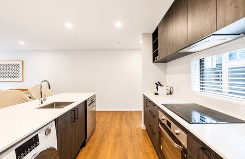 Addington Apartment | Addington 2BR with Patio & Parking | Near Hagley
