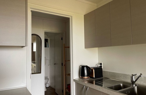 Ahipara Apartment | Ahipara beach front downstairs studio unit