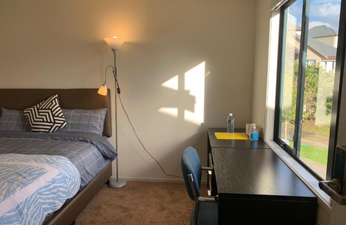 Oteha Bed & Breakfast | Albany Oteha Home-BnB