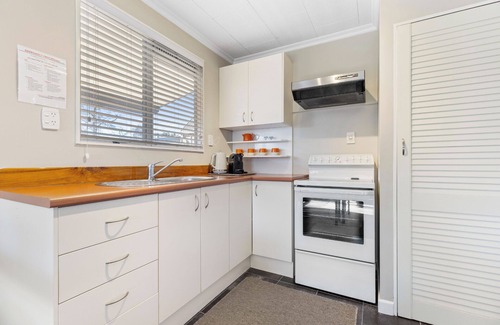 National Park Village House | All Year Round Adventure Base - National Park