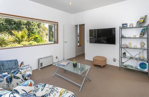 Tairua Apartment | Amazing sea views from the balcony & your bedroom you will never get any where!