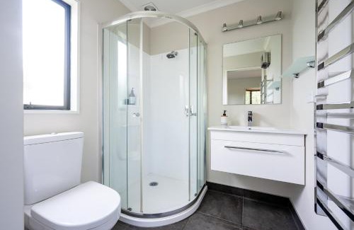 Albert Town House | Andys House