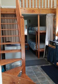 Tryphena Cabin | Aotea Lodge Escape Packages