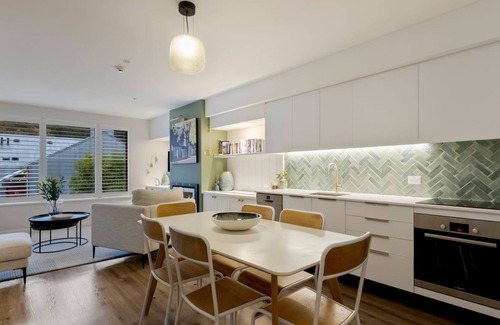 Arthur's Point Apartment | Apres Escape - 3 Bed