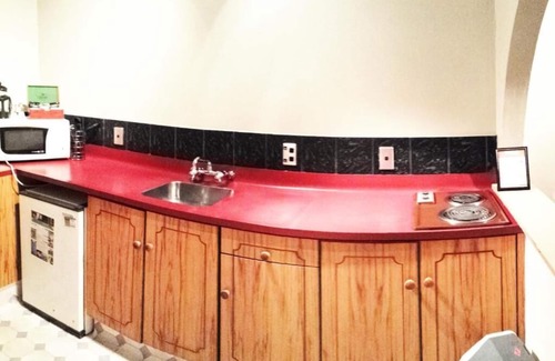 Hamilton North Hotel | Aquarious motor inn