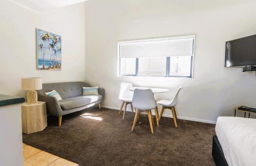 Mount Maunganui Hotel | Aquarius Motor Inn