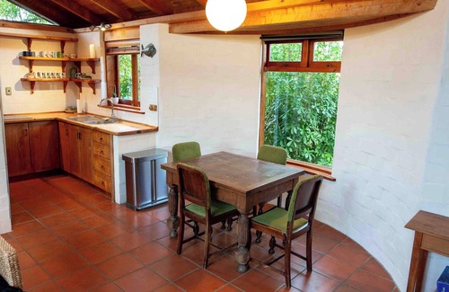 Tairua House | Architecturally designed Earth and Timber house.