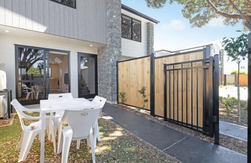 Lower Hutt House | Ariki Serenade House 2BR Peaceful Stay