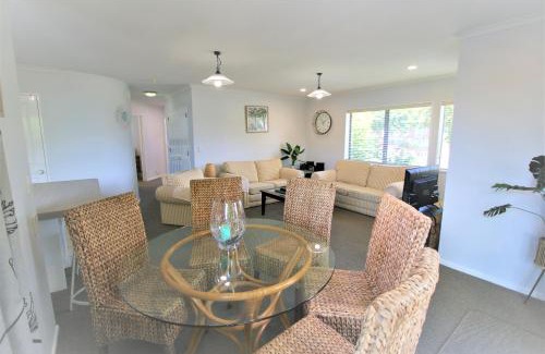 Rotorua House | AristaAir- Central City Townhouse