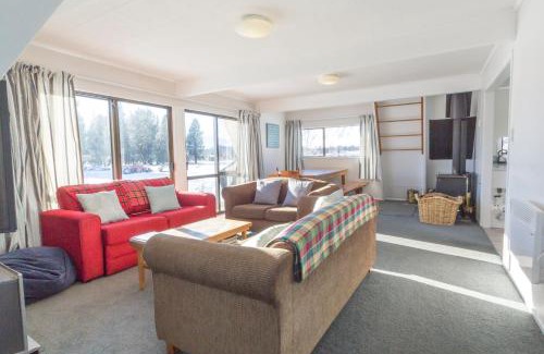 Lake Tekapo House | Arosa - Lake Tekapo