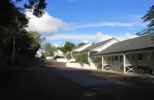Haruru Hotel | Ash Grove Boutique Motel