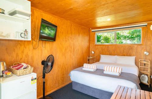 Athenree Resort | Athenree Hot Springs & Holiday Park