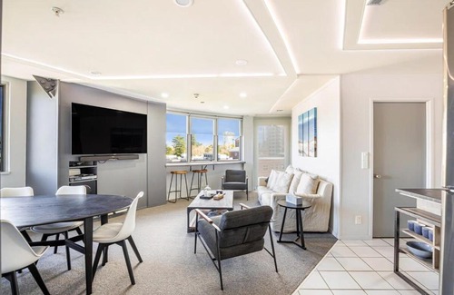 Auckland Central Business District Apartment | Auckland City Views Near Spark Arena Zodiak Stays