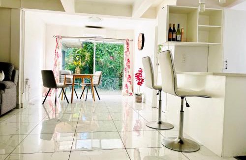 Auckland Apartment | Ball Place Residence-Enjoy the entire downstairs