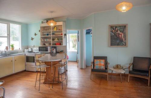Waihau Bay House | Banana Bach- Whole House- 6 guests- One price