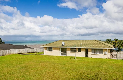 Karkari Peninsula House | Bay Heights Bach - Karikari Peninsula Retreat