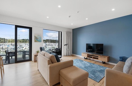 Opua Apartment | Bay of Islands Apartment with Marina Views