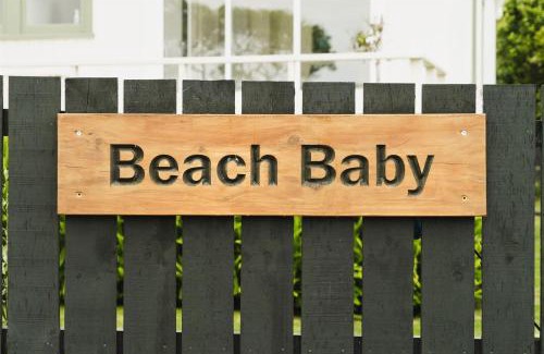 Ngunguru Apartment | BEACH Baby Cottage!