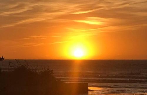 Raumati South House | Beach Breakaway !