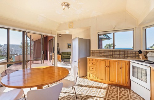 Pauanui House | Beachfront Landing - Pauanui Holiday Home