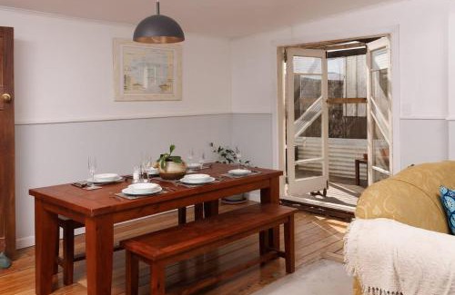 Ngongotaha House | Beautifully restored Village Villa retreat