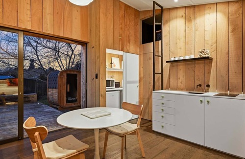 Rotorua House | Bellbird Sauna Retreat - Couples, Cold Plunge