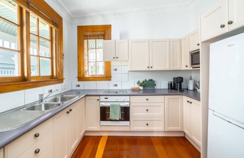 Martinborough House | Bellini, Martinborough