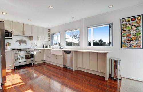 Karaka House | Bergenhus Oasis | Trampoline, Playhouse & BBQ