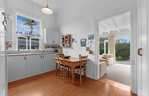 Devonport House | Bespoke Stays - Christmas Retreat