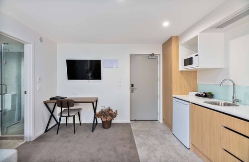 Epsom Hotel | Best Western Newmarket Inn & Suites