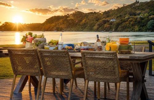 Blackpool House | Blackpool Bayside - Stay Waiheke