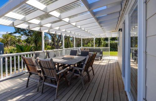 Blackpool House | Blackpool Living - Beaches, Village & Easy Living